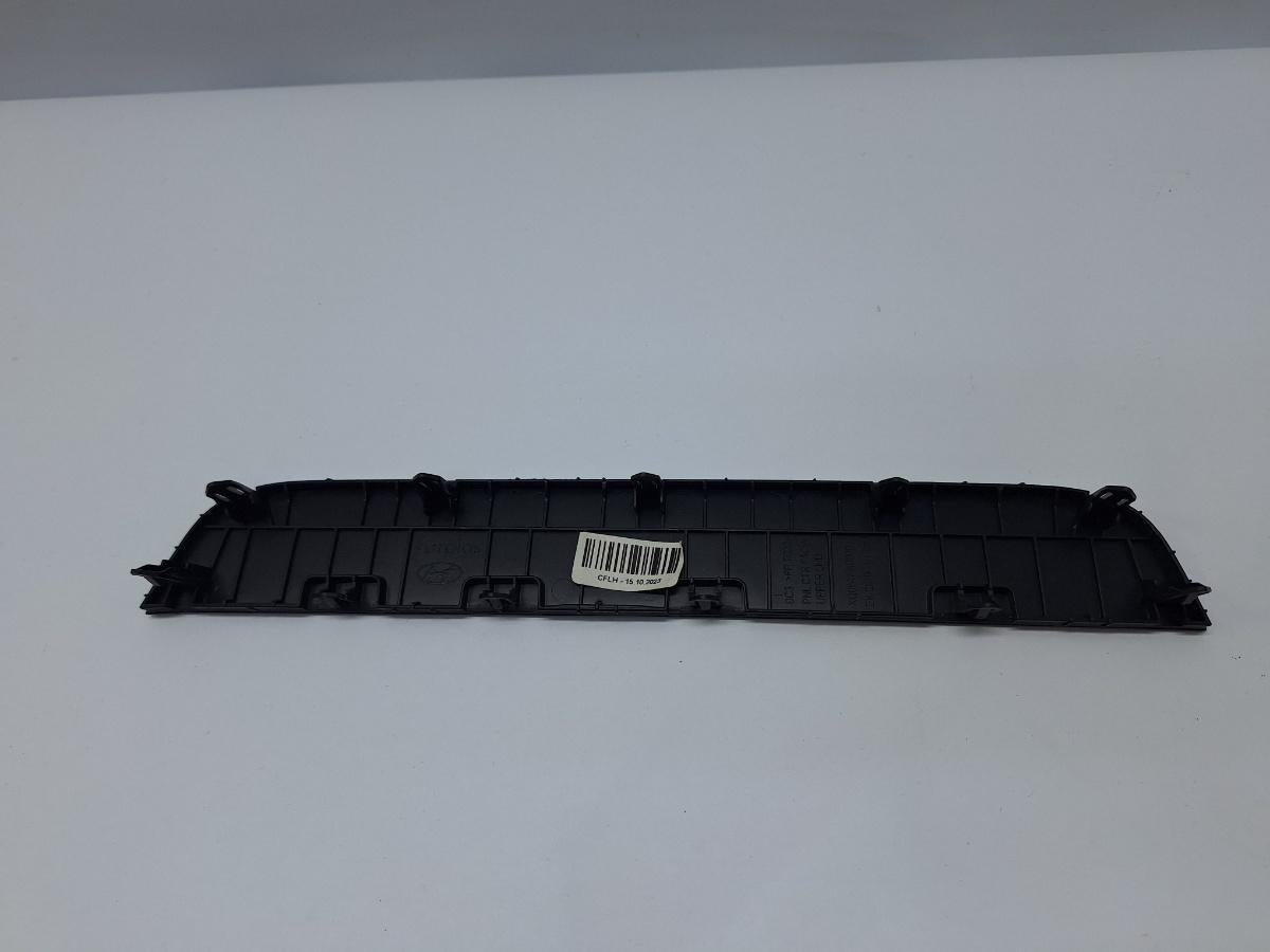 Panou ornamental central panou de bord HYUNDAI i20 [ 2020 -> ] 1.2 MPi G4LF XQ084740000