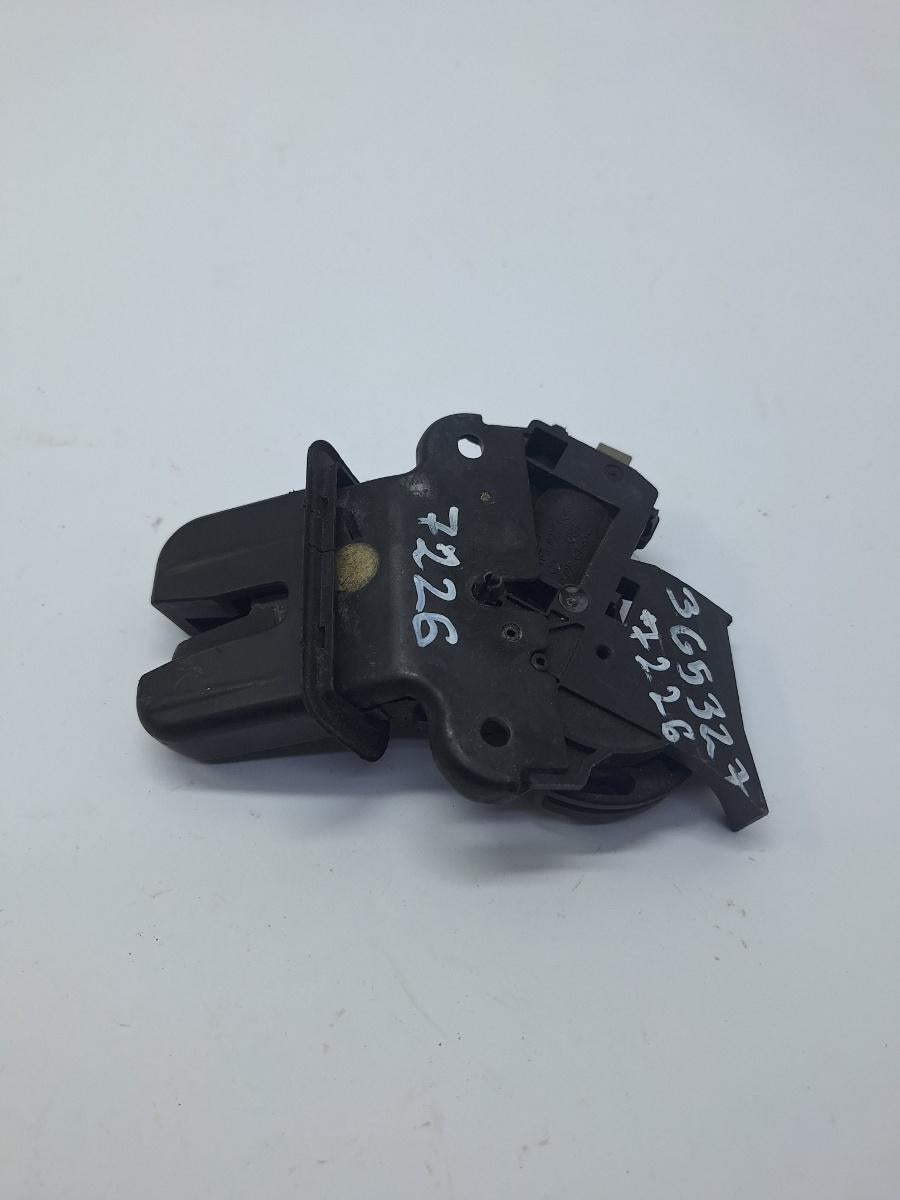 Broasca hayon/portbagaj AUDI A6/S6 III Saloon 4F2, C6 2004 - 2011 2.0 TDI BLB, BRE 4F5827505C