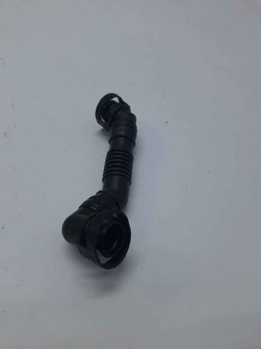 Furtun/conducta de aerisire VOLKSWAGEN CADDY III Estate 2KB, 2KJ, 2CB, 2CJ 2004 - 2015 1.9 TDI BJB, BLS VAG 03G103493D