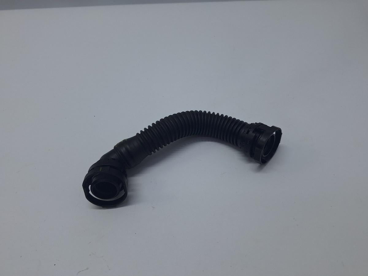 Furtun/conducta de aerisire VOLKSWAGEN GOLF VII 5G1 2012 -> 2.0 TDi BlueMotion 04L103493