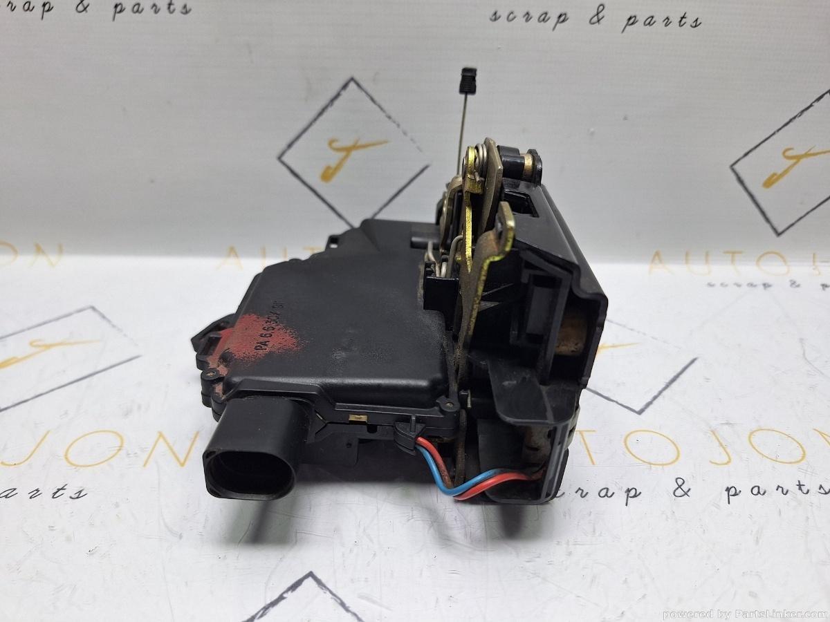 Broasca usa stanga spate SKODA OCTAVIA 1U2 1996 - 2010 1.6 AVU, BFQ 3B4839015A