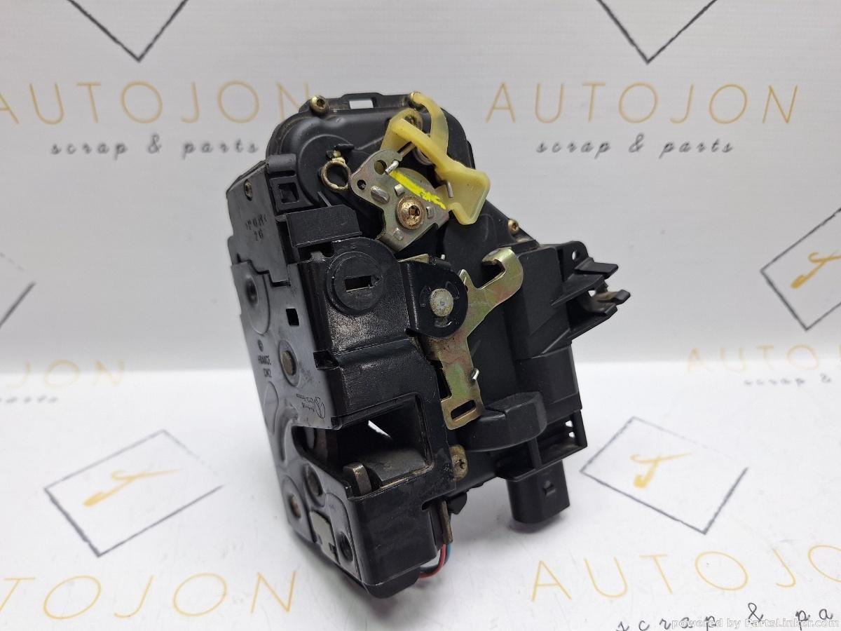 Broasca usa stanga spate SKODA OCTAVIA 1U2 1996 - 2010 1.6 AVU, BFQ 3B4839015A