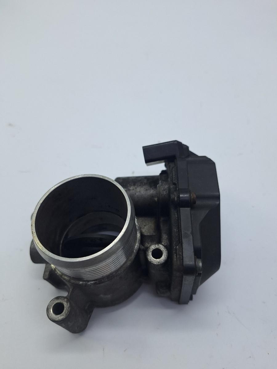 Clapeta de acceleratie electrica VOLKSWAGEN PASSAT 365 2010 - 2014 2.0 TDi BlueMotion CFFB 03L128063T