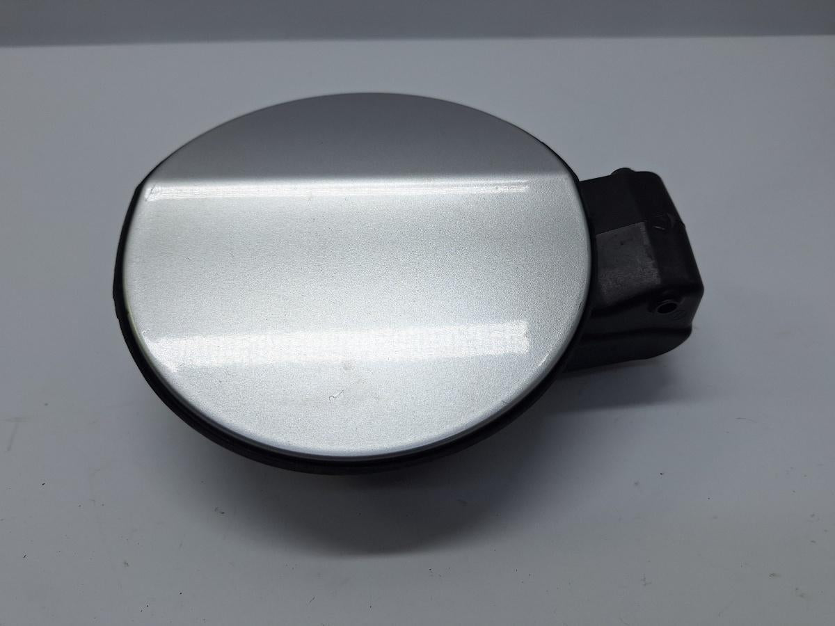 Ornament usita rezervor combustibil VOLKSWAGEN PASSAT Variant 3C5 2005 - 2011 LA7W 3C9809857