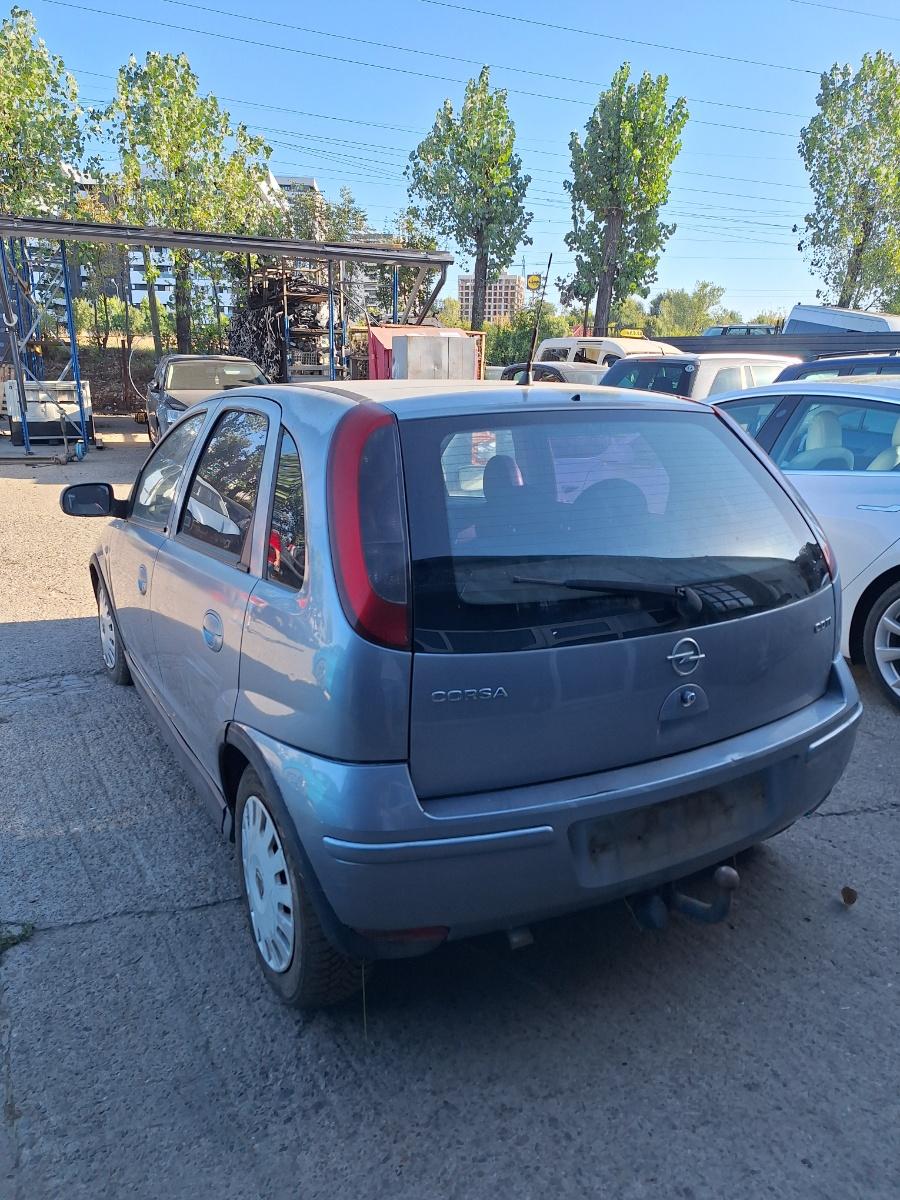 Dezmembrez OPEL CORSA C F08, F68, X01 2004 1.3 CDTI Z 13 DT 51KW|70HP