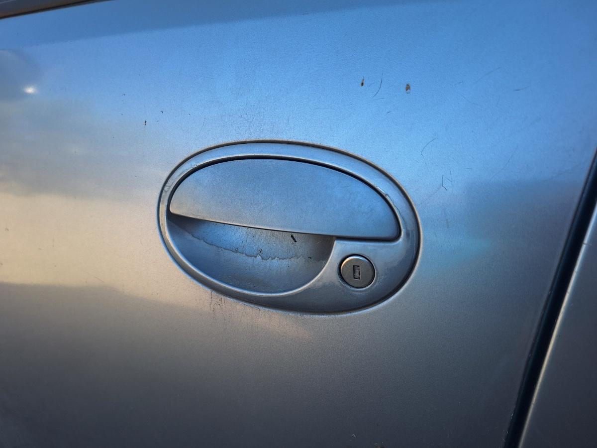 Maner exterior portiera fata OPEL CORSA C F08, F68, X01 2000 - 2009 1.3 CDTI Z 13 DT
