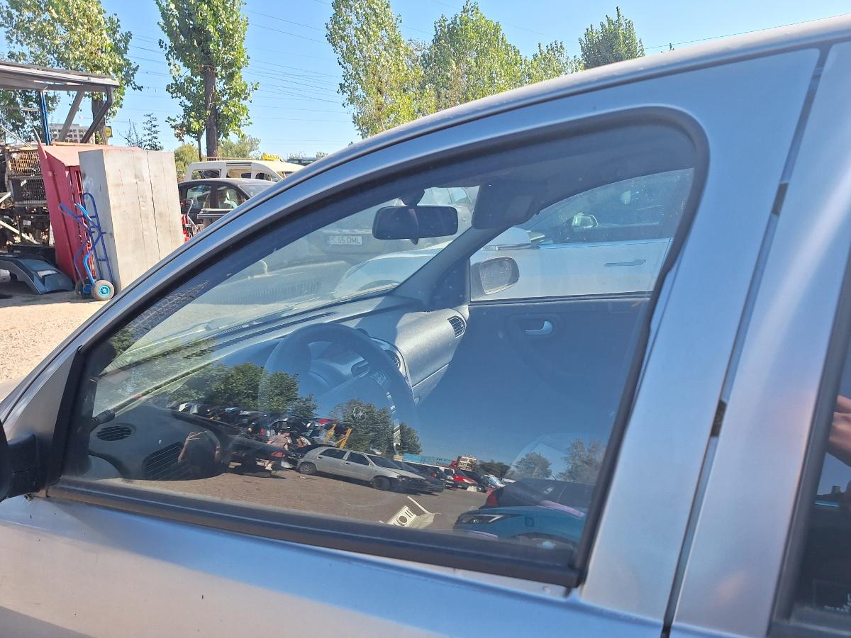 Geam portiera fata stanga OPEL CORSA C F08, F68, X01 2000 - 2009 1.3 CDTI Z 13 DT 43R-001142