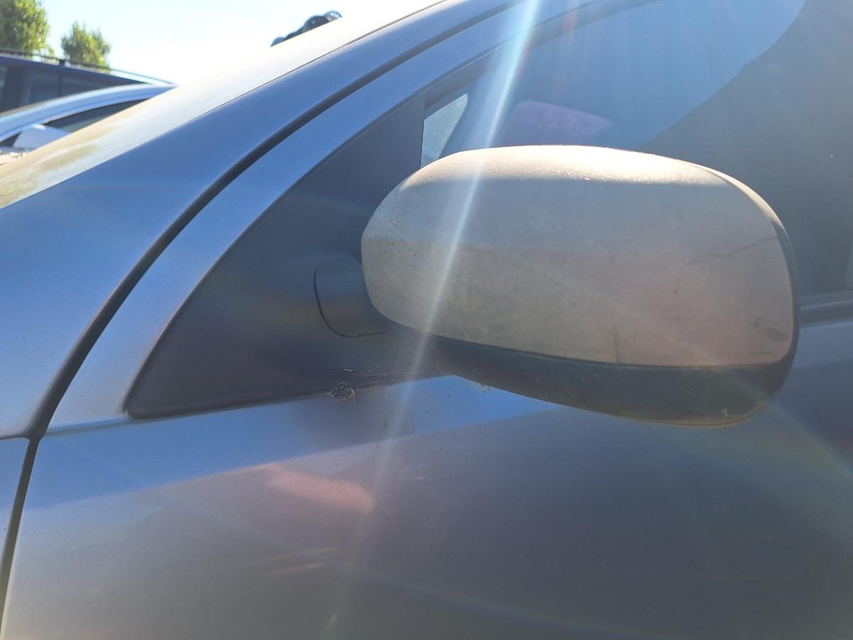 Oglinda laterala manuala stanga OPEL CORSA C F08, F68, X01 2000 - 2009 1.3 CDTI Z 13 DT