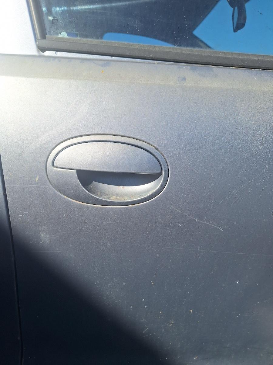 Maner exterior portiera dreapta fata OPEL CORSA C F08, F68, X01 2000 - 2009 1.3 CDTI Z 13 DT