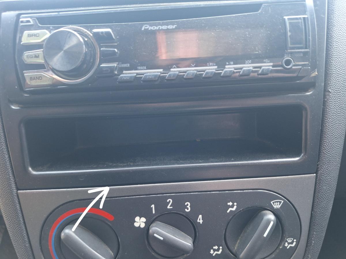 Interior sertar consola centrala OPEL CORSA C F08, F68, X01 2000 - 2009 1.3 CDTI Z 13 DT