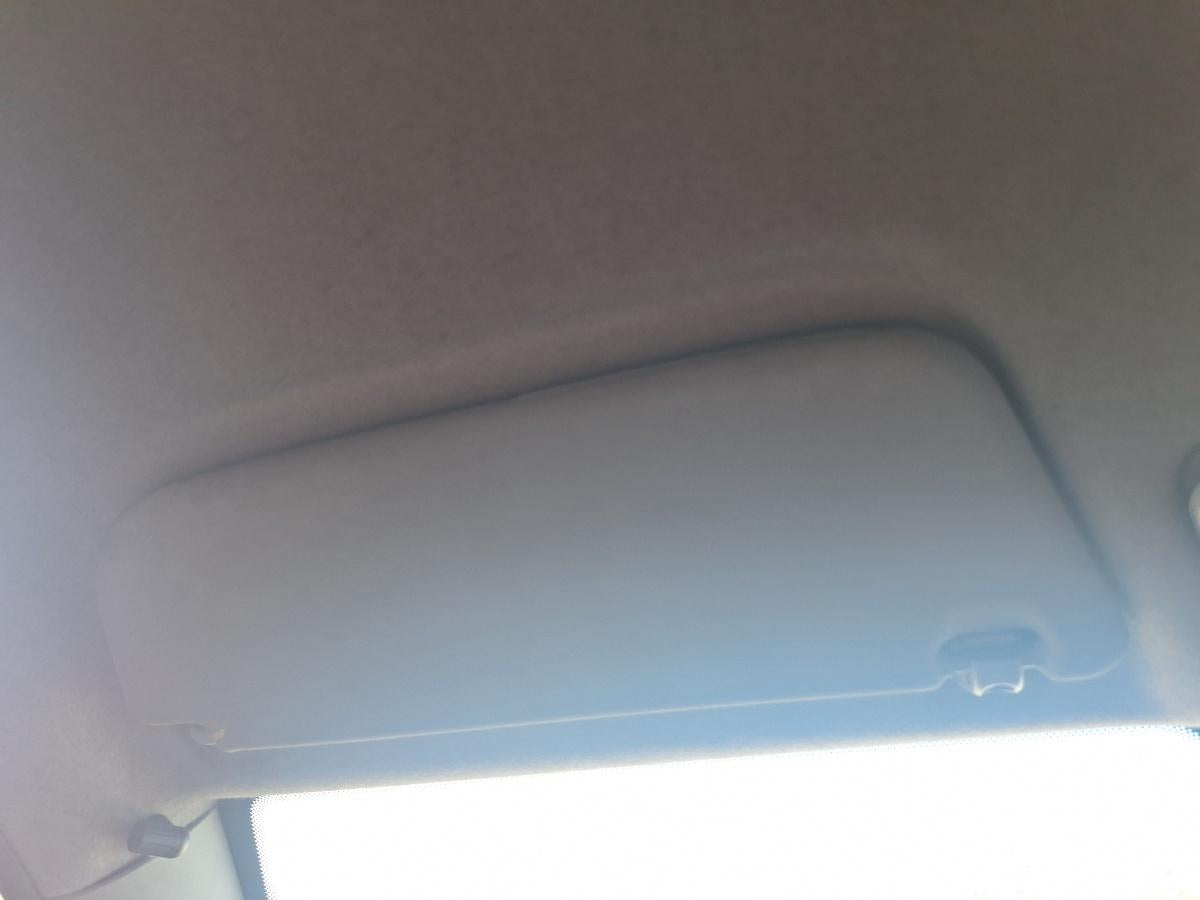 Parasolar stanga OPEL CORSA C F08, F68, X01 2000 - 2009 1.3 CDTI Z 13 DT