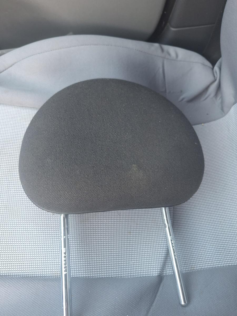 Tetiera scaun fata dreapta OPEL CORSA C F08, F68, X01 2000 - 2009 1.3 CDTI Z 13 DT