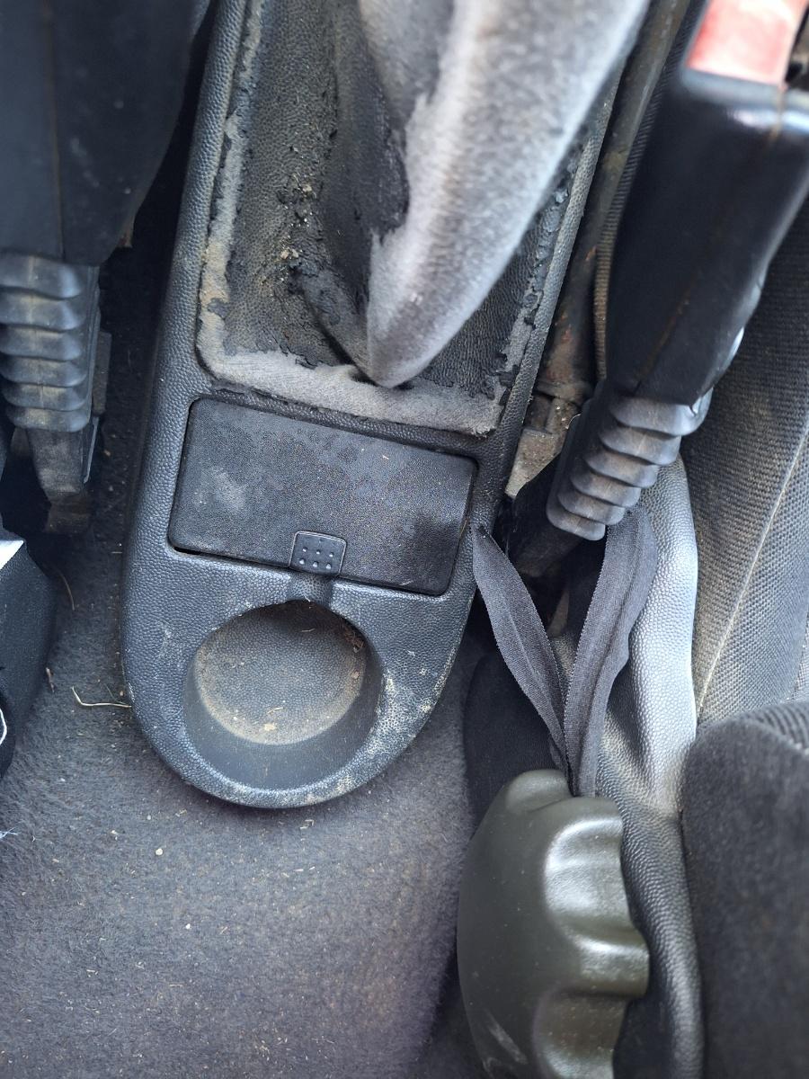 Consola centrala OPEL CORSA C F08, F68, X01 2000 - 2009 1.3 CDTI Z 13 DT