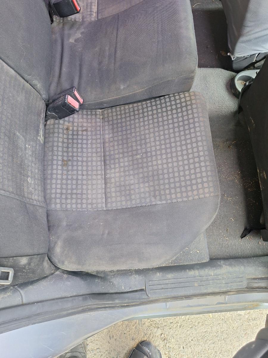 Bancheta sezut dreapta spate OPEL CORSA C F08, F68, X01 2000 - 2009 1.3 CDTI Z 13 DT