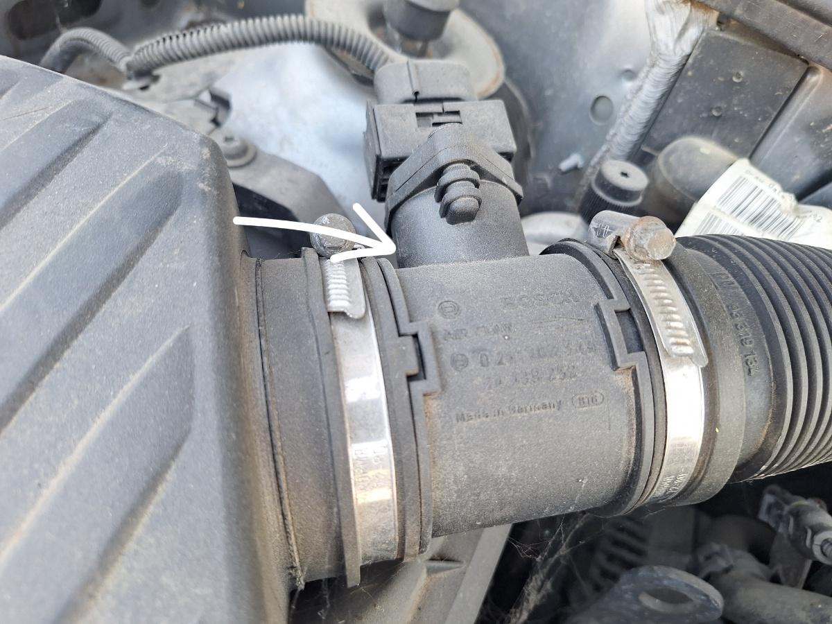 Debitmetru OPEL CORSA C F08, F68, X01 2000 - 2009 1.3 CDTI Z 13 DT 0281002549 24439252