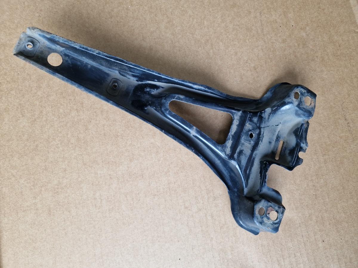 Intaritura broasca capota VOLKSWAGEN GOLF IV Variant 1J5 1999 - 2006 1.9 TDI ATD, AXR 1J0805567