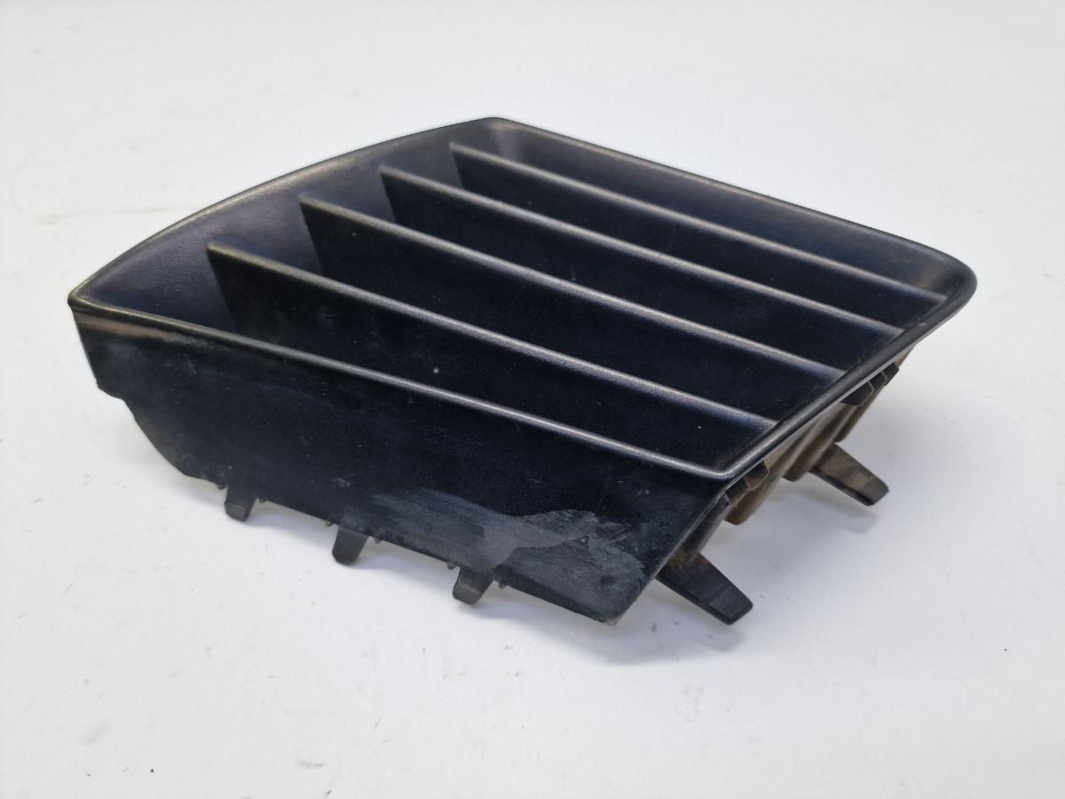 Grila superioara radiator bara de protectie fata stanga SEAT CORDOBA III 6L2 2002 - 2009 1.4 16V BBY, BKY 6L0853677