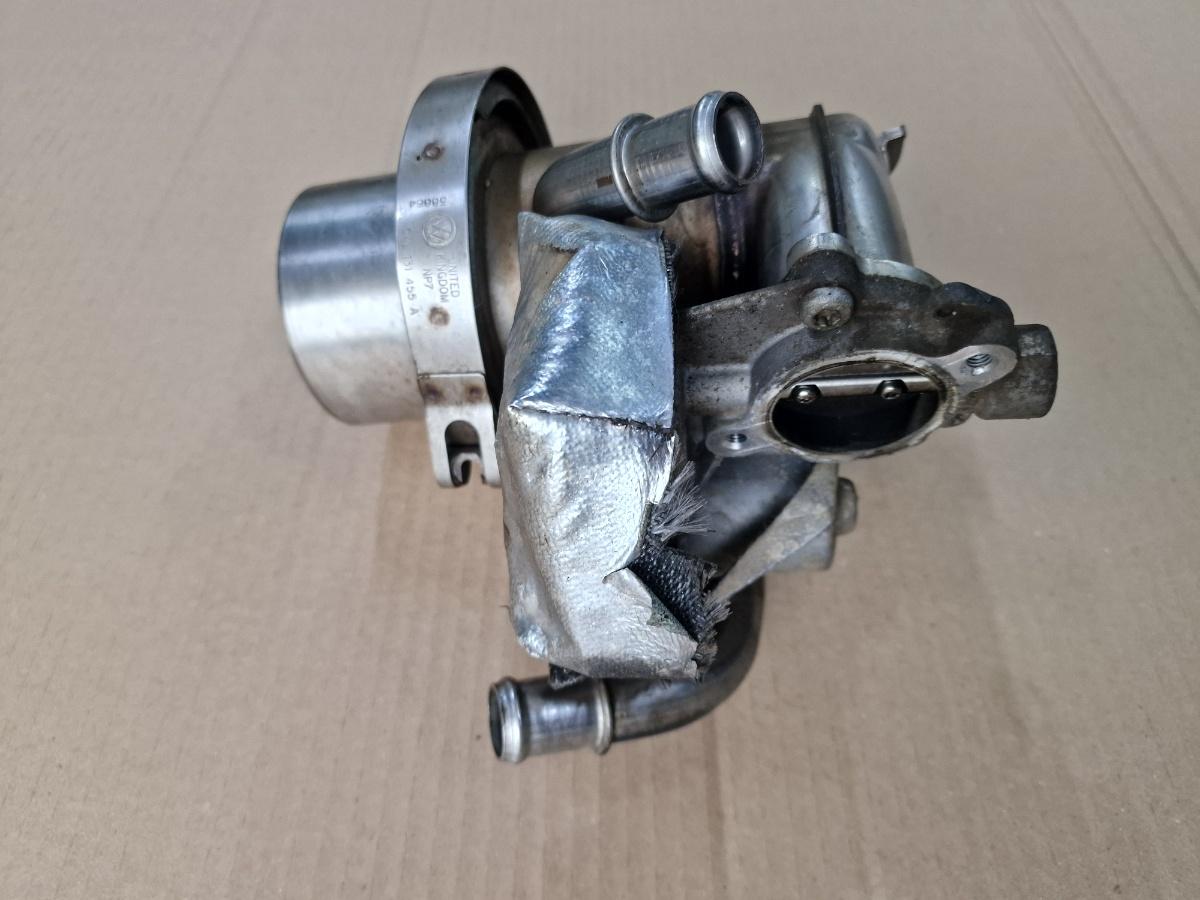 Racitor gaze VOLKSWAGEN JETTA VI 162/163 2010 - 2018 2.0 TDI CLCA, CUUA 04L131512AJ