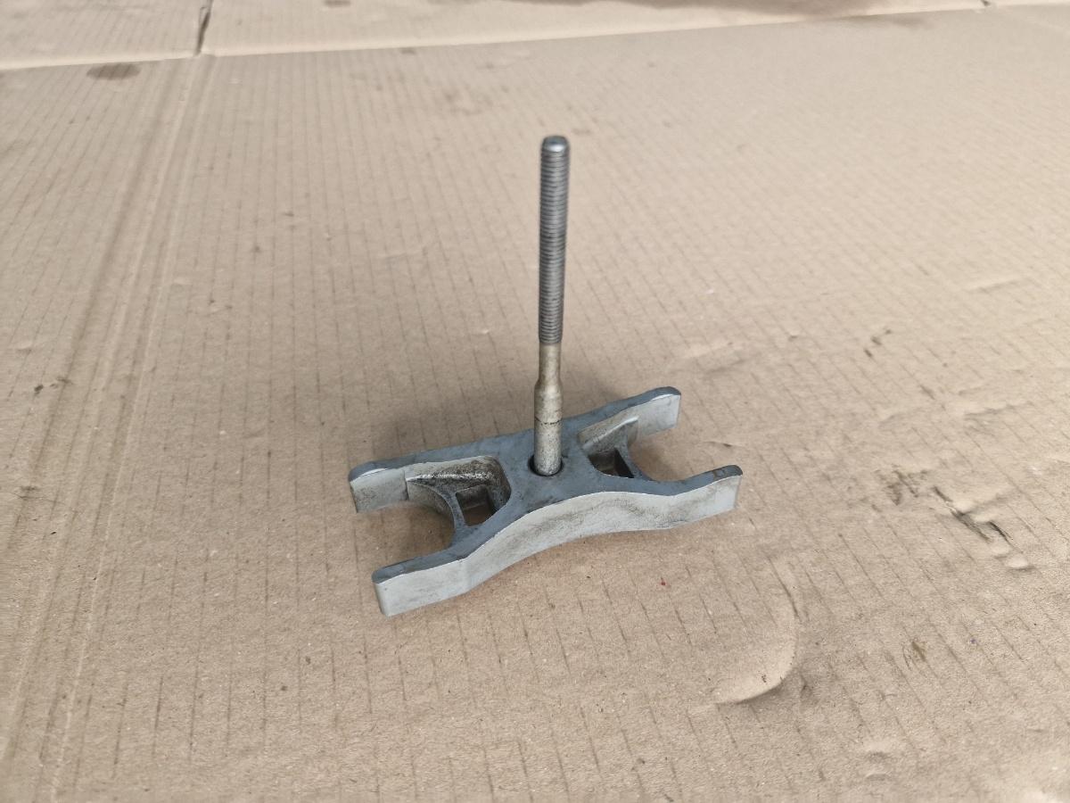 Clema fixare injector combustibil VOLKSWAGEN JETTA VI 162/163 2010 - 2018 2.0 TDI CLCA, CUUA 04L216