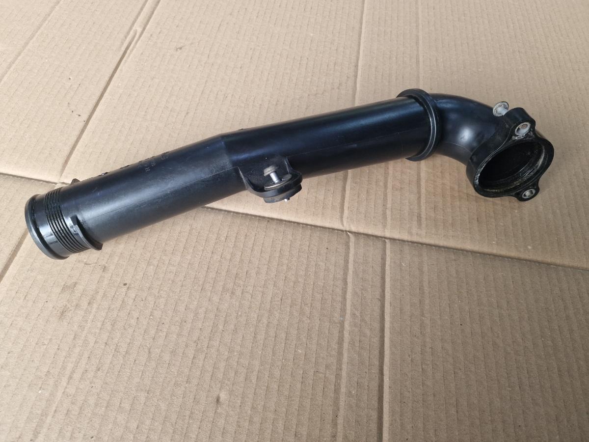 Tubulatura intercooler VOLKSWAGEN JETTA VI 162/163 2010 - 2018 2.0 TDI CLCA, CUUA 04L145770H