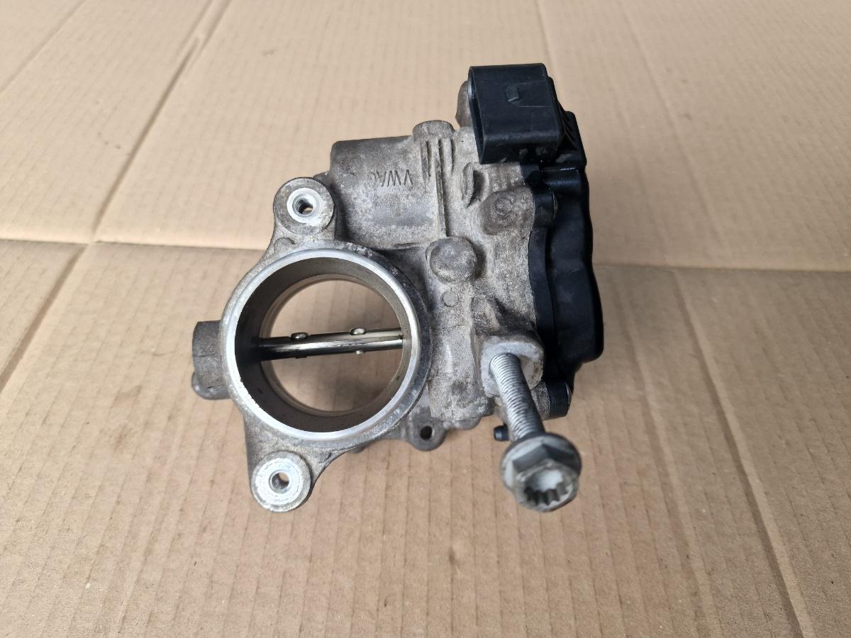 Clapeta de acceleratie electrica VOLKSWAGEN JETTA VI 162/163 2010 - 2018 2.0 TDI CLCA, CUUA 04L126063AA