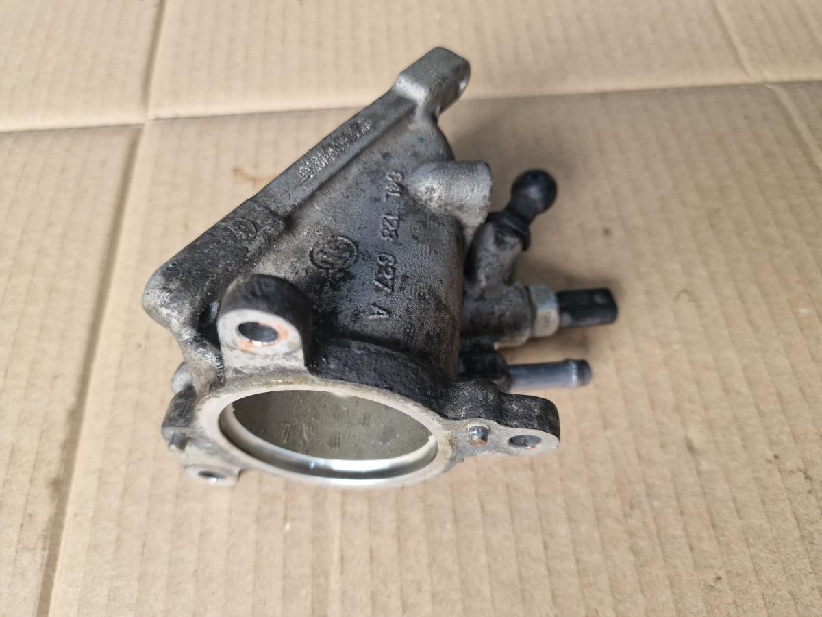 Corp clapeta de acceleratie VOLKSWAGEN JETTA VI 162/163 2010 - 2018 2.0 TDI CLCA, CUUA 04L128637A