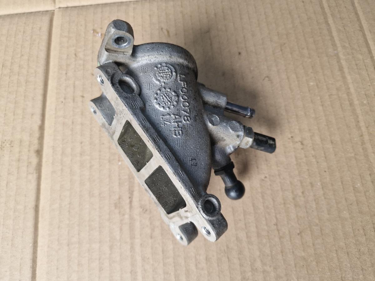 Corp clapeta de acceleratie VOLKSWAGEN JETTA VI 162/163 2010 - 2018 2.0 TDI CLCA, CUUA 04L128637A
