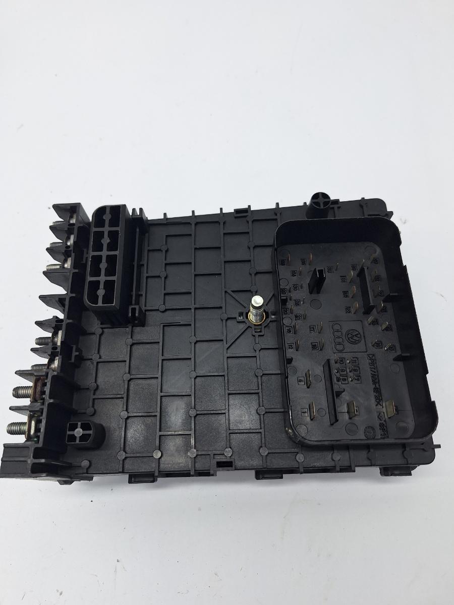 Panou sigurante VOLKSWAGEN PASSAT 362 2010 - 2014 2.0 TDI CFFB VAG 3C0937125
