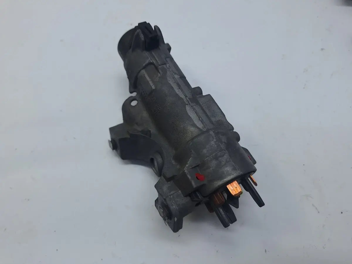 Contact de pornire VOLKSWAGEN GOLF IV Variant 1J5 1999 - 2006 1.9 TDI ATD, AXR 4B0905651C