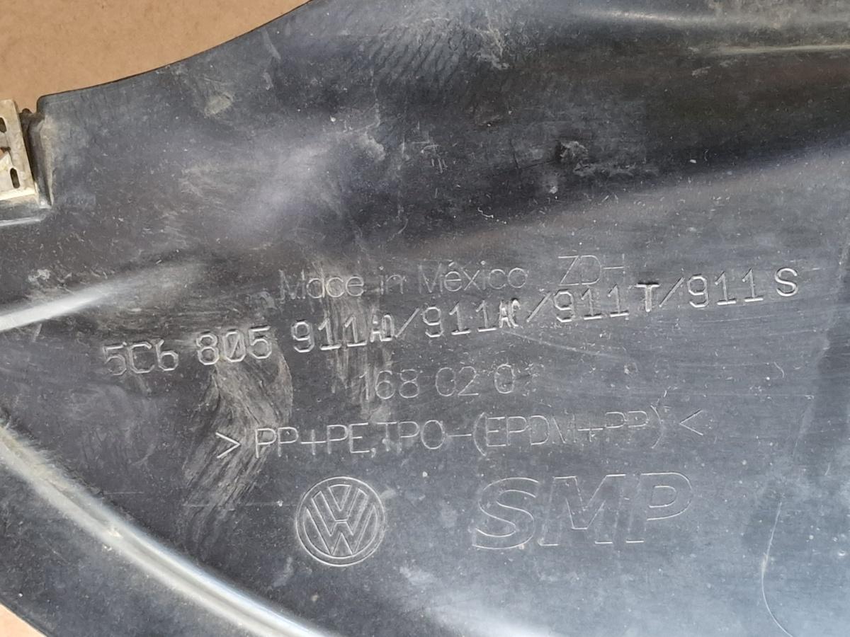 Carenaj roata stanga fata VOLKSWAGEN JETTA VI 162/163 2010 - 2018 2.0 TDI CLCA, CUUA 5C6805911AC