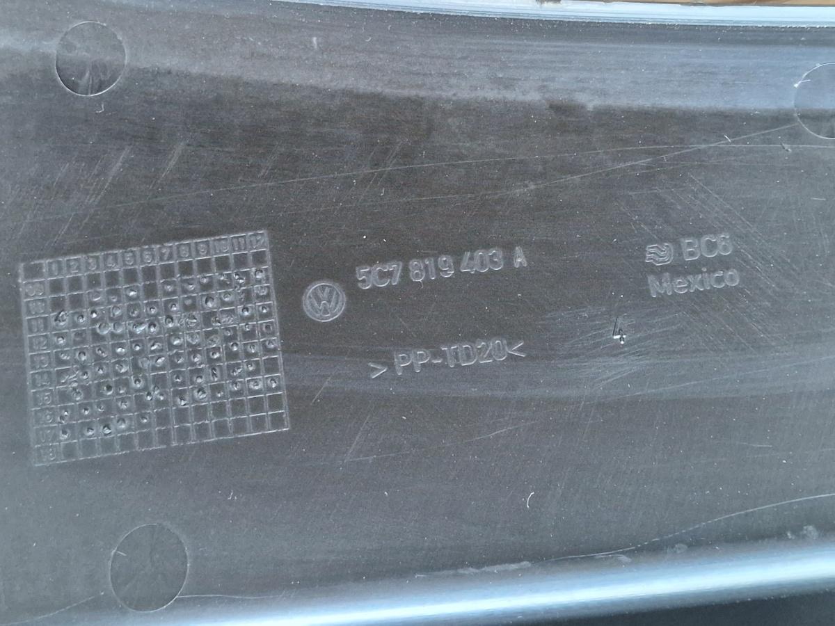 Ornament stergatoare stanga VOLKSWAGEN JETTA VI 162/163 2010 - 2018 2.0 TDI CLCA, CUUA 5C7819403A