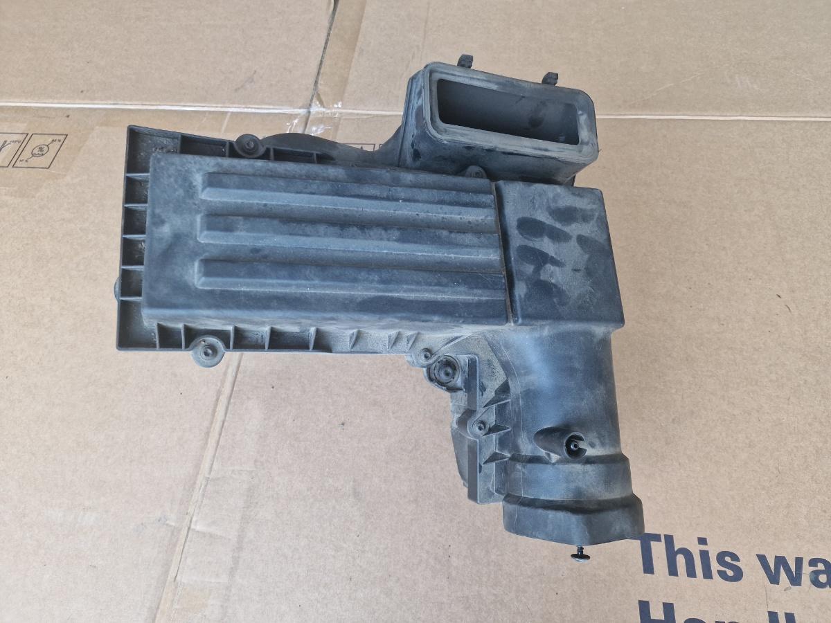Carcasa filtru de aer VOLKSWAGEN JETTA VI 162/163 2010 - 2018 2.0 TDI CLCA, CUUA 1K0129601CN