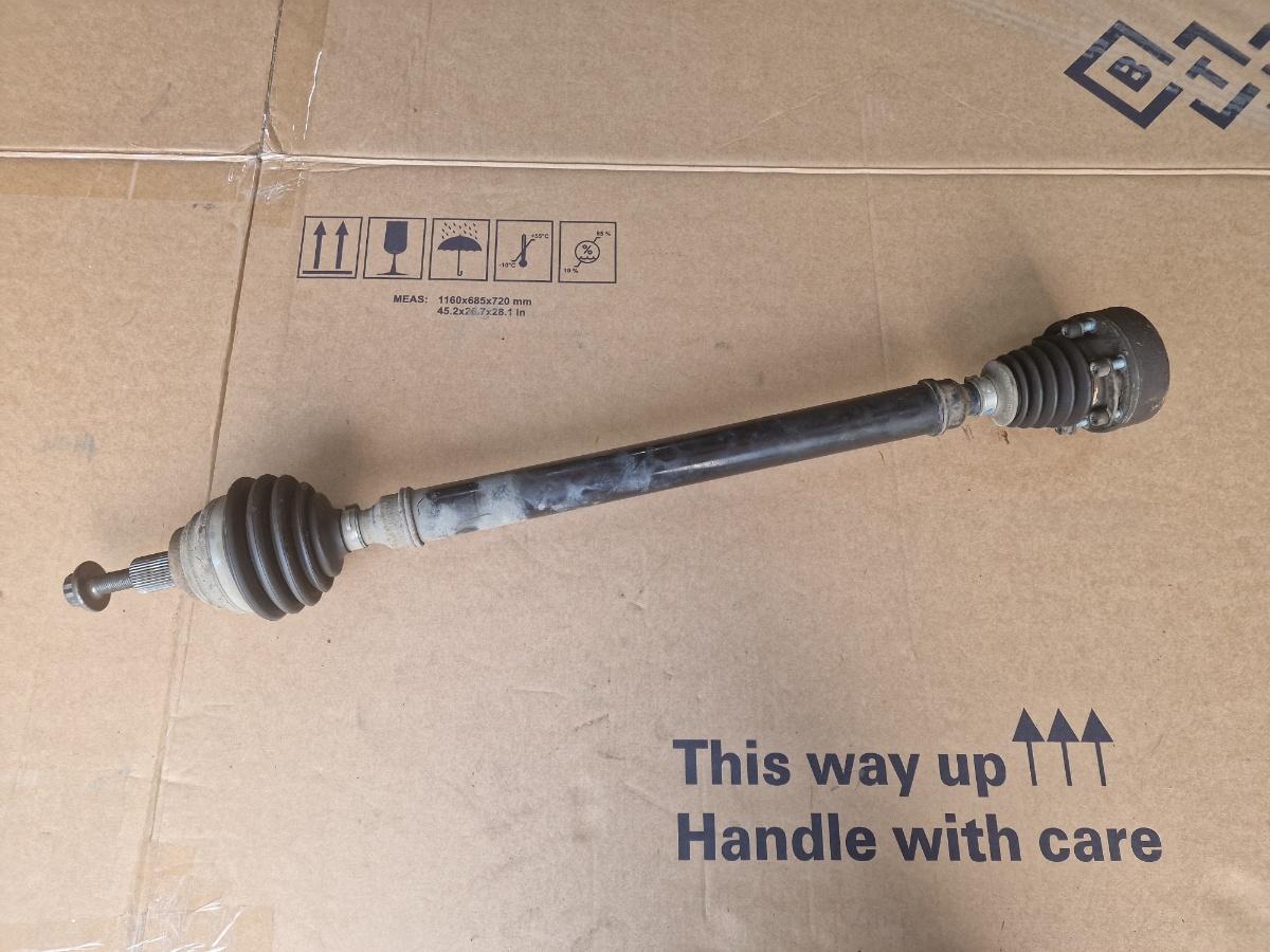 Planetara dreapta VOLKSWAGEN JETTA VI 162/163 2010 - 2018 2.0 TDI CLCA, CUUA 1K0407272EC
