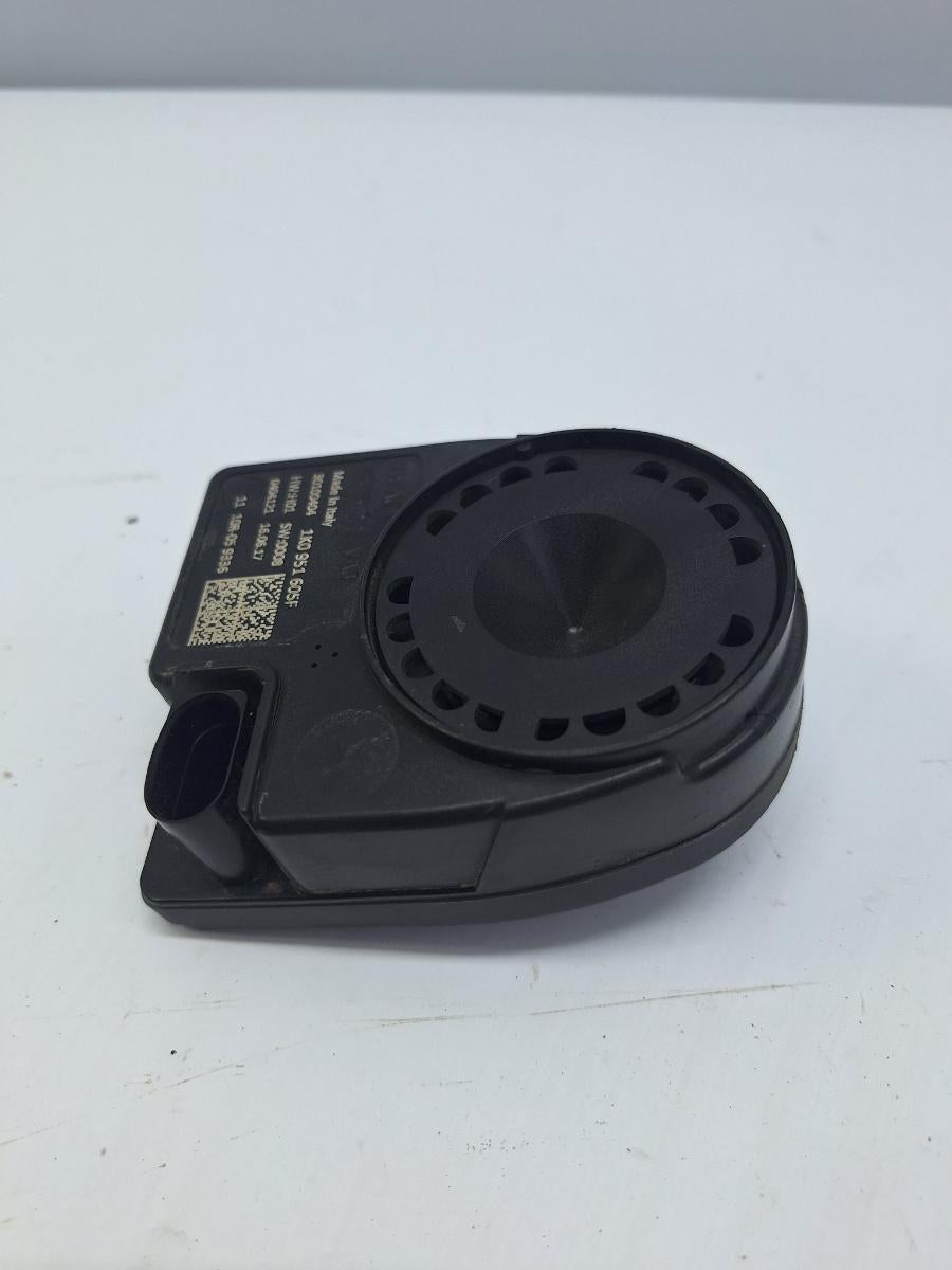Sirena sistem de alarma VOLKSWAGEN JETTA VI 162/163 2010 - 2018 2.0 TDI CLCA, CUUA 1K0951605F