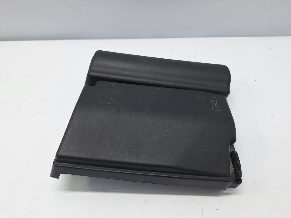 Capac tablou de sigurante VOLKSWAGEN JETTA VI 162/163 2010 - 2018 2.0 TDI CLCA, CUUA 5C0937132A