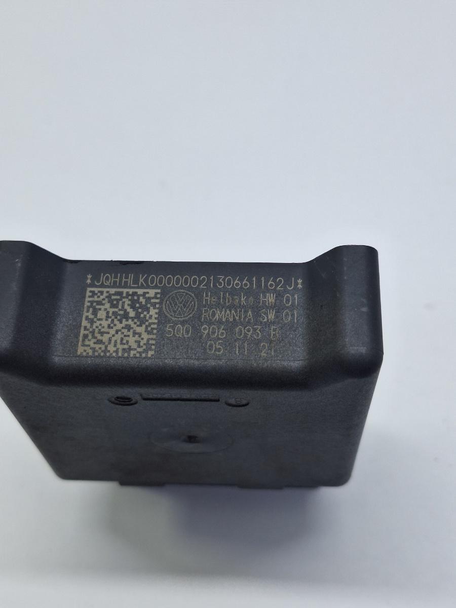 Releu pompa de combustibil SKODA KAMIQ [ 2018 -> ] 1.5 TSI ACT EVO DPCA 5Q0906093B