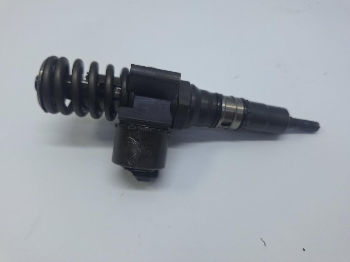 Injector SKODA OCTAVIA 1Z3 2004 - 2013 2.0 TDI 16V BKD, CFHC, CLCB VAG 0414720404 03G130073G