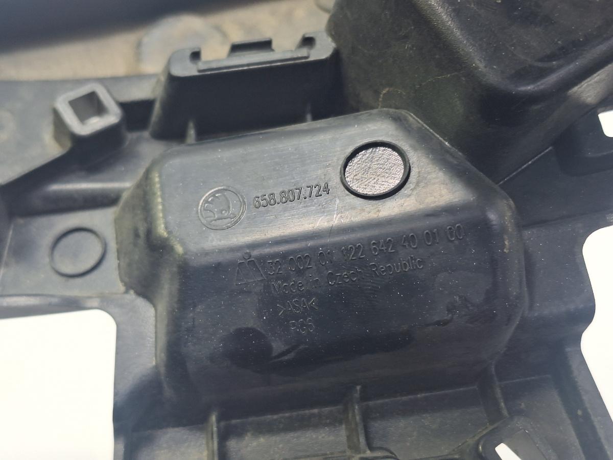 Suport bara de protectie fata dreapta SKODA KAMIQ [ 2018 -> ] 1.5 TSI ACT EVO DPCA 658807724