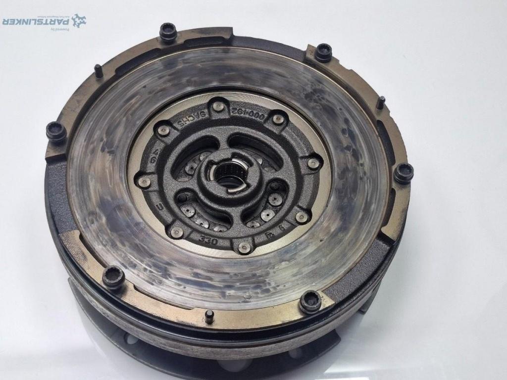 Volanta masa dubla AUDI A4 IV 8K2, B8 2010 - 2015 2.0 TDI CJC CJCB, CSU , CGL SACHS 2289000298 0B2105266T