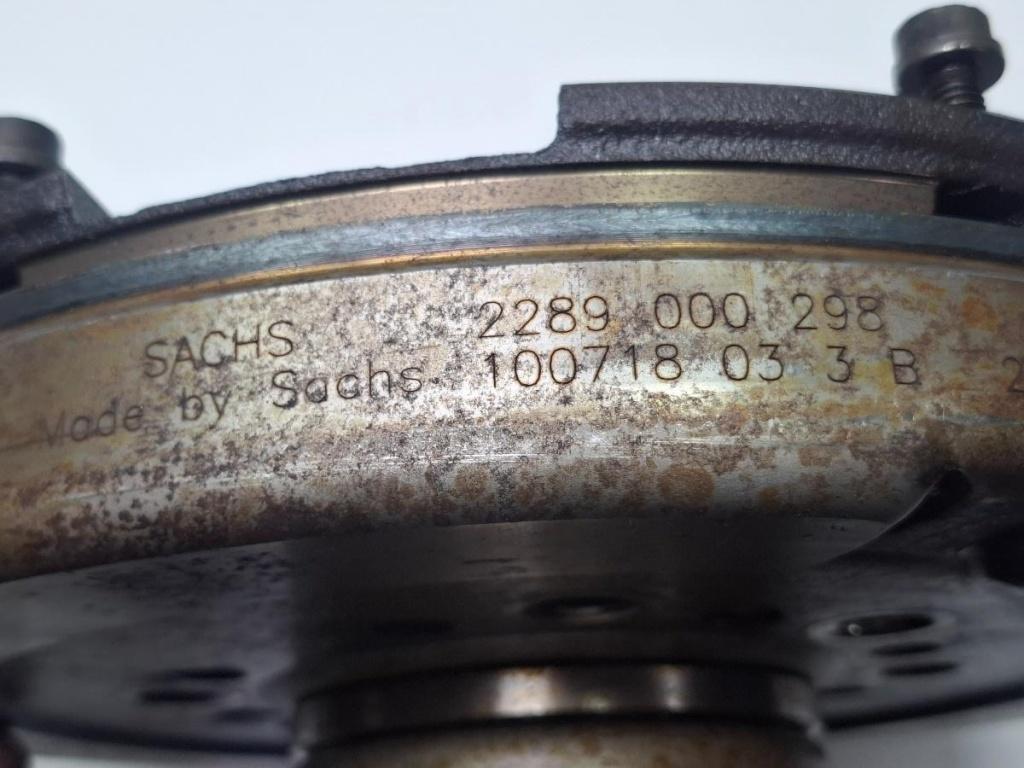 Volanta masa dubla AUDI A4 IV 8K2, B8 2010 - 2015 2.0 TDI CJC CJCB, CSU , CGL SACHS 2289000298 0B2105266T