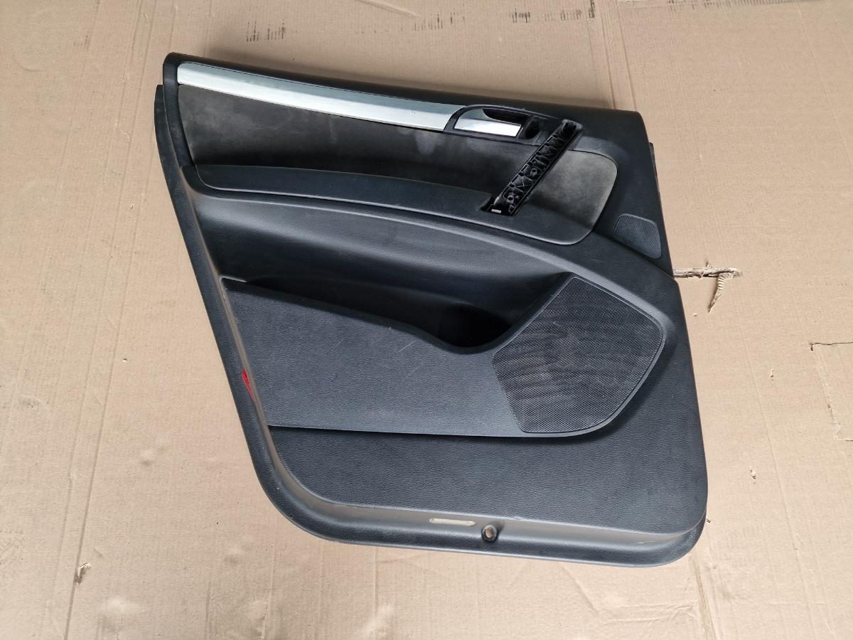 Tapiterie panou portiera stanga spate AUDI Q7 4LB 2006 - 2016 3.0 TDI quattro BUG 4L0863981