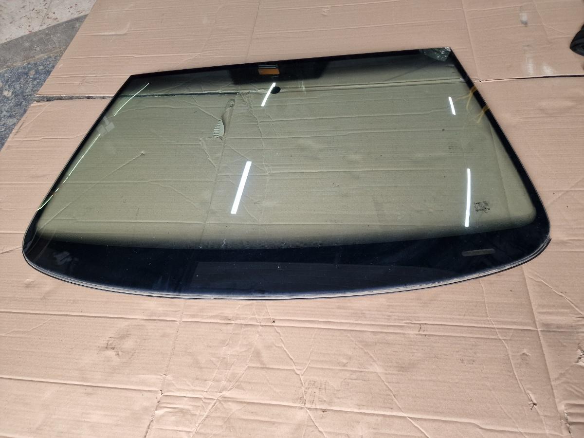 Geam parbriz fata VOLKSWAGEN PASSAT 365 2010 - 2014 2.0 TDi BlueMotion CFFB XYG 43R-001531 43R-001531