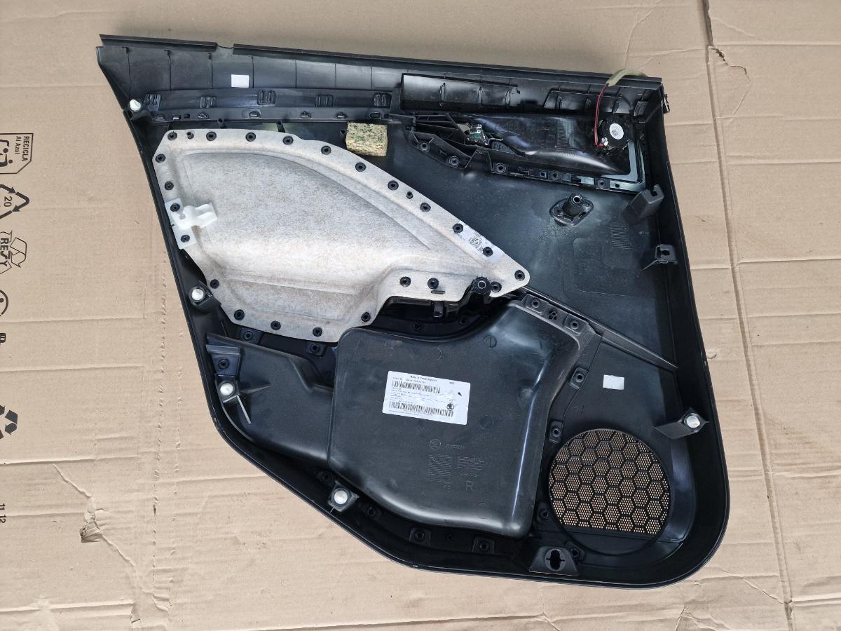 Tapiterie panou portiera spate dreapta spate SKODA KAMIQ [ 2018 -> ] 1.5 TSI ACT EVO DPCA 654867024BQ