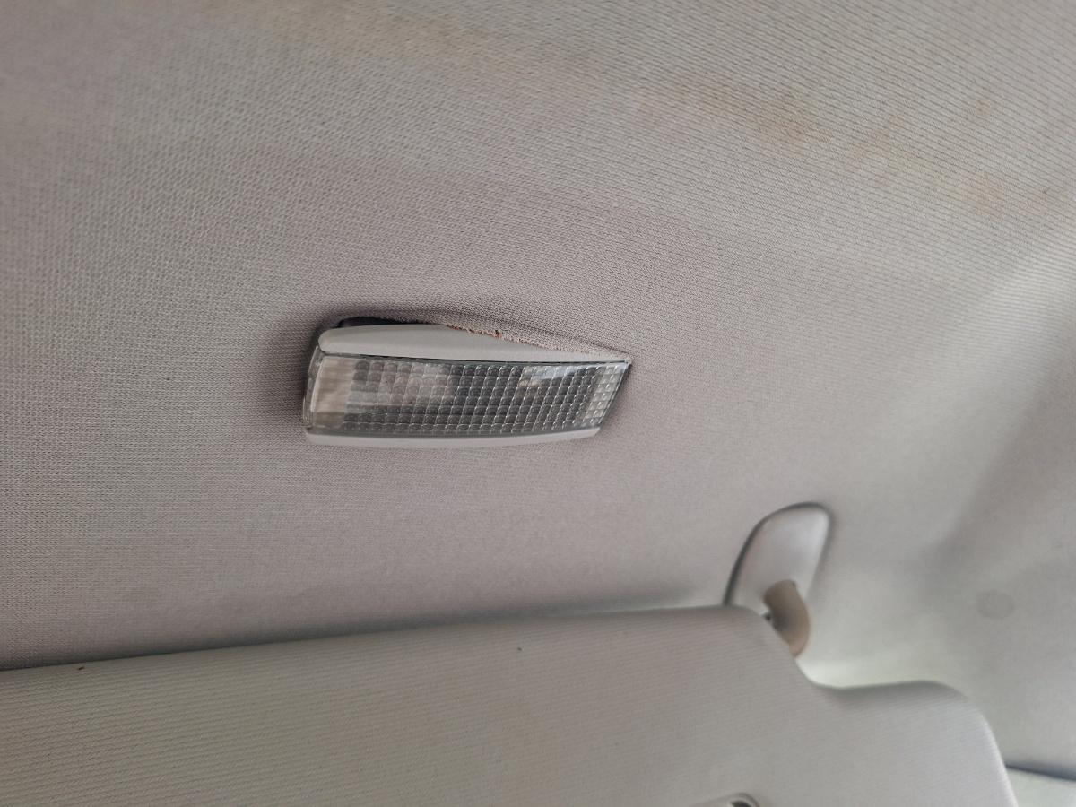 Lumina plafon dreapta VOLKSWAGEN POLO 9N_ 2001 - 2012 1.4 16V AUA, BBY, BKY