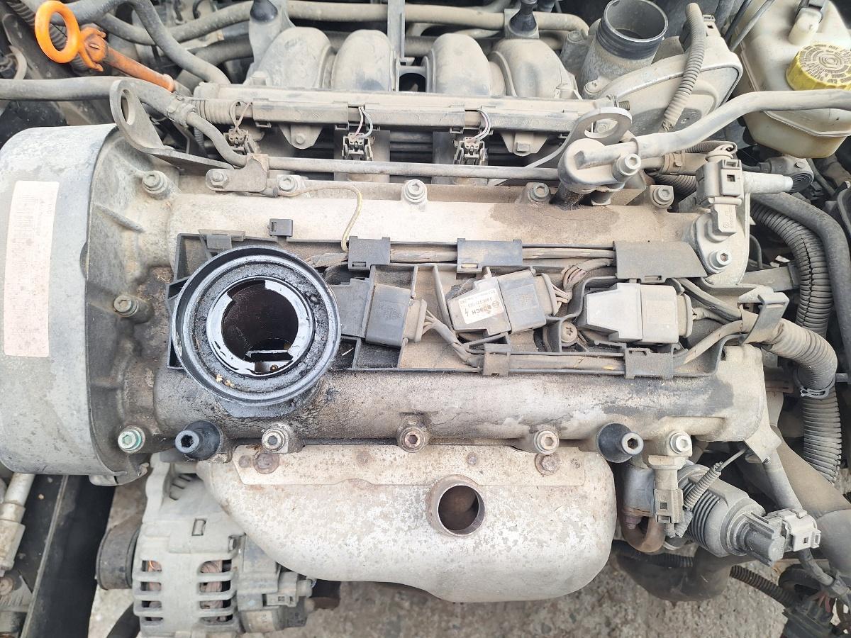 Chiulasa motor VOLKSWAGEN POLO 9N_ 2001 - 2012 1.4 16V AUA, BBY, BKY 036103351P 036103264BX