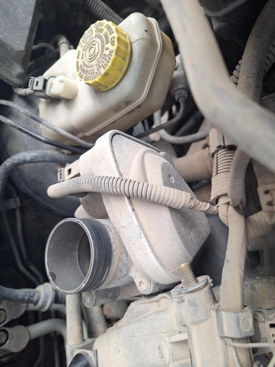 Clapeta de acceleratie electrica VOLKSWAGEN POLO 9N_ 2001 - 2012 1.4 16V AUA, BBY, BKY 036133062N