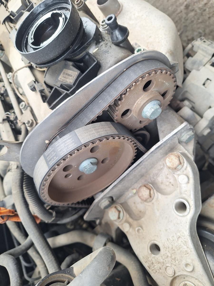 Capac chiuloasa cu axe came VOLKSWAGEN POLO 9N_ 2001 - 2012 1.4 16V AUA, BBY, BKY 036103473R