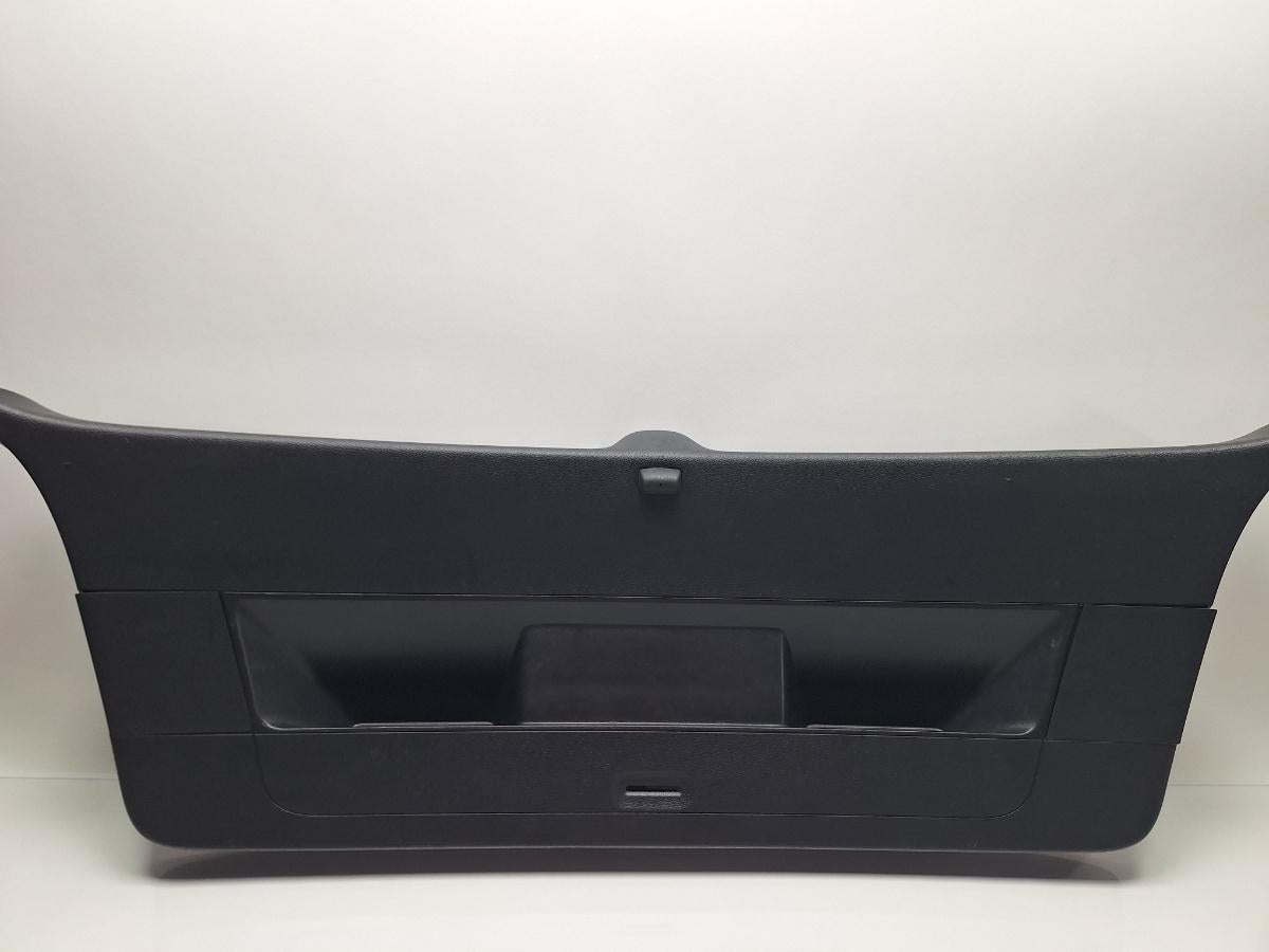 Ornament capac hayon VOLKSWAGEN GOLF VI 5K1_ 2008 - 2012 1.6 TDi BlueMotion CAYC 5K6867605