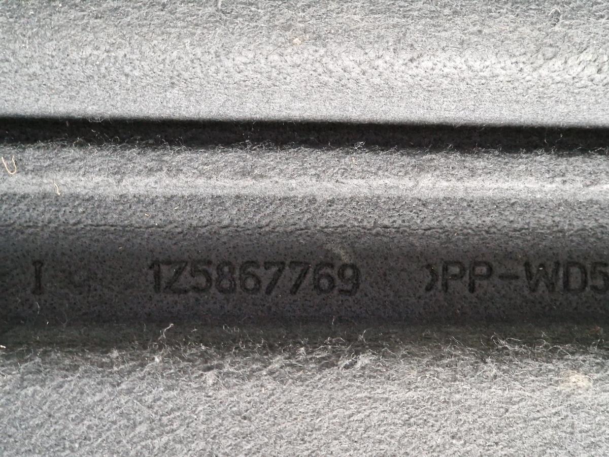 Polita sub luneta SKODA OCTAVIA 1Z3 2004 - 2013 1Z5867769