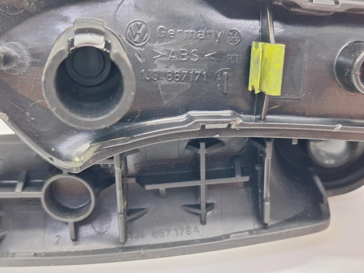 Maner interior portiera spate stanga VOLKSWAGEN GOLF IV 1J1 1997 - 2007 1J0867171A